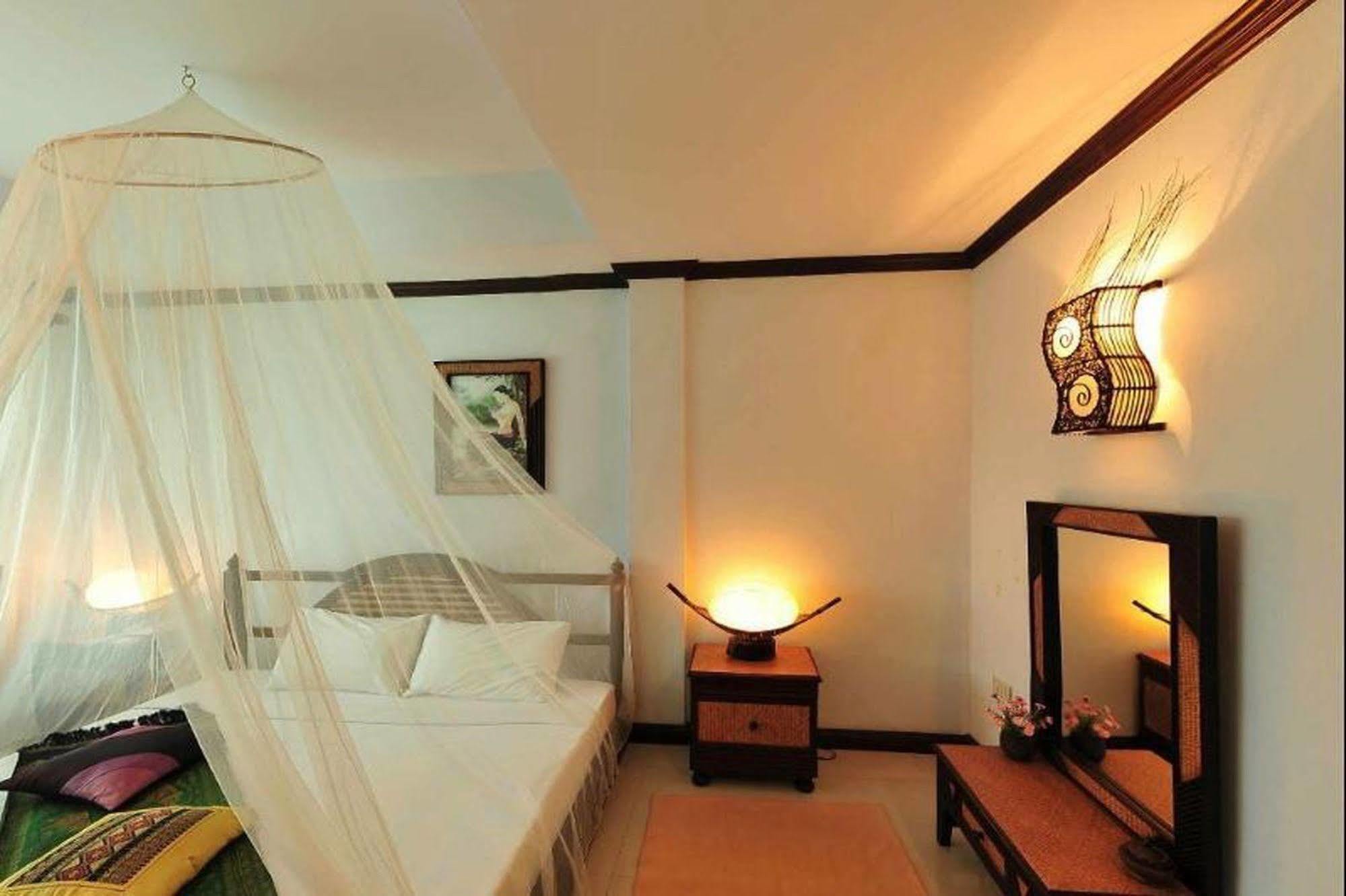 Chart Trip Resort ナコーン・ラーチャシーマー エクステリア 写真